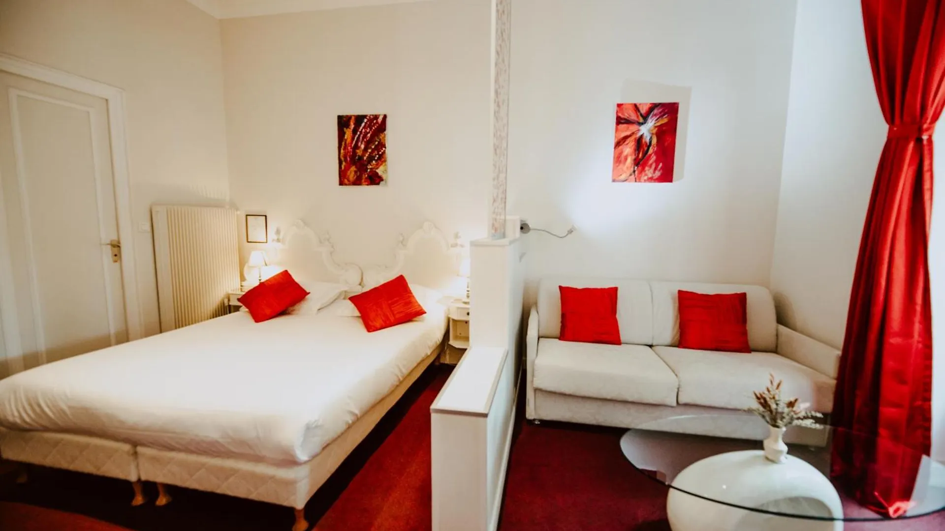 Grand Hotel Des Bains & Villas Des Bains Vals-les-Bains
