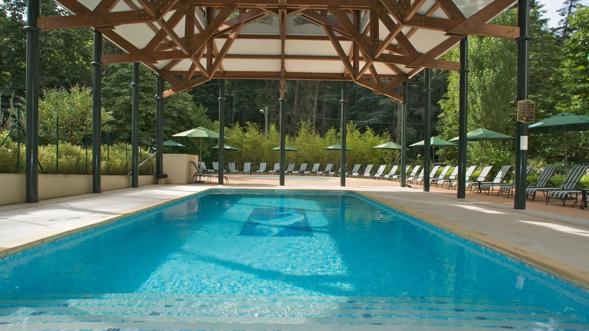 Grand Hotel Des Bains & Villas Des Bains Vals-les-Bains 3*,  Frankrig