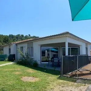 Maison Avec Piscine à L'orée De La Forêt Hébergement de vacances
