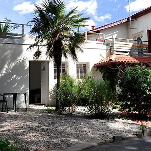 https://villa-farniente.biarritzhotels.info
